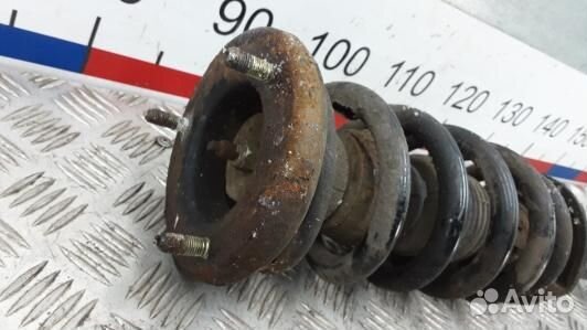 Стойка передняя правая mitsubishi pajero 3 (ZML04N