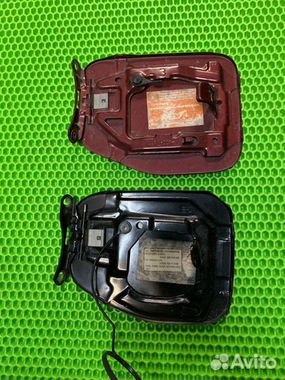 Лючок бензобака Subaru