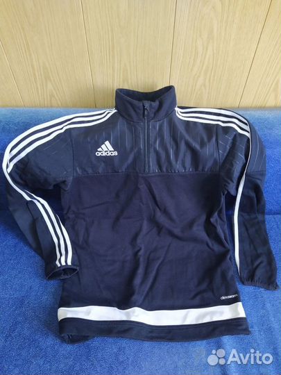 Спортивная экипировка Adidas tiro