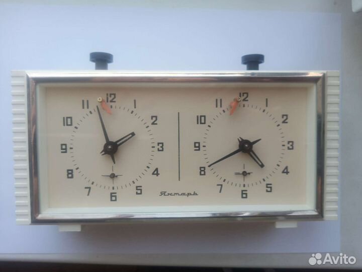 Шахматные часы янтарь,книга СССР