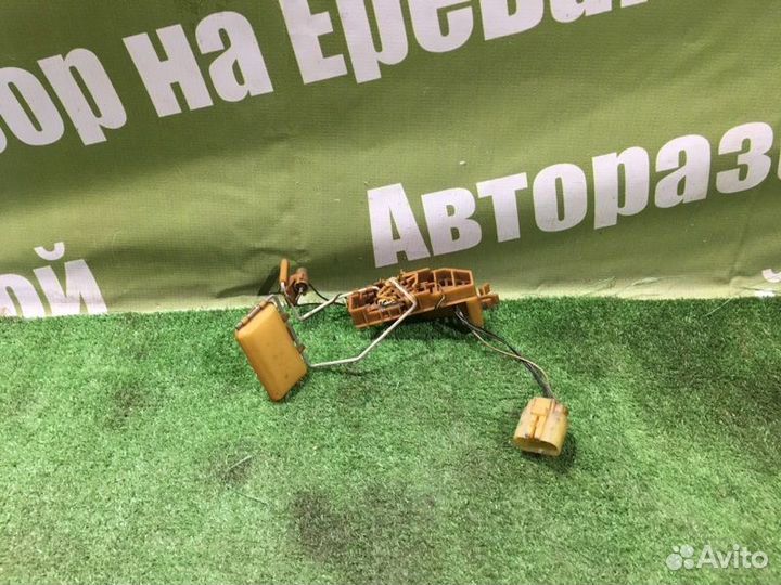 Датчик уровня топлива Nissan Bluebird U13 SR18DE