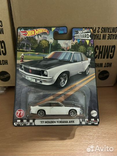 Hot wheels premium boulevard 76-80