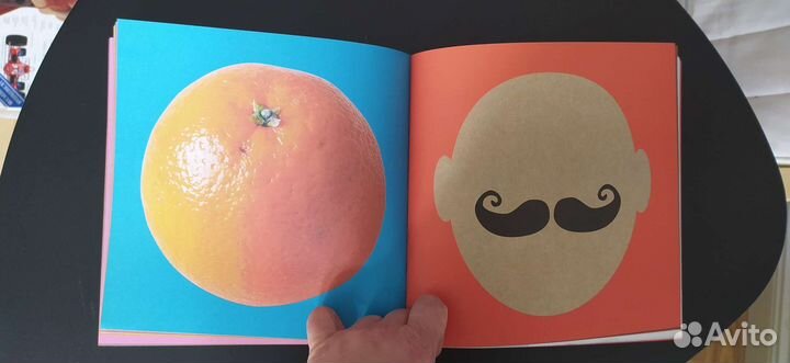 Книга с наклейками