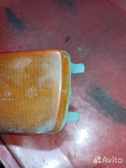 Поворотник передний левый Volkswagen Golf 3 купе