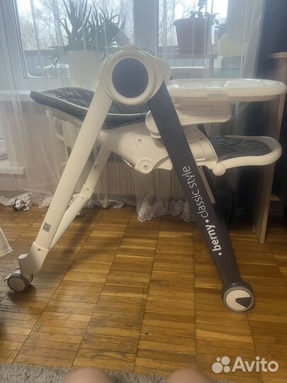 Стульчик для кормления berny classic style