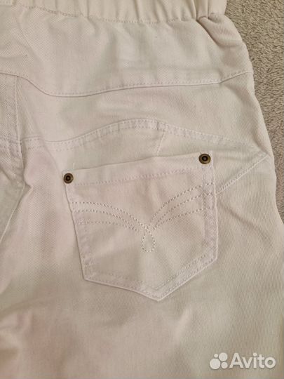 Джинсы белые