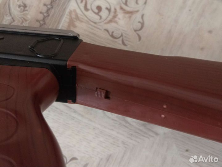 Автомат Калашникова игрушка