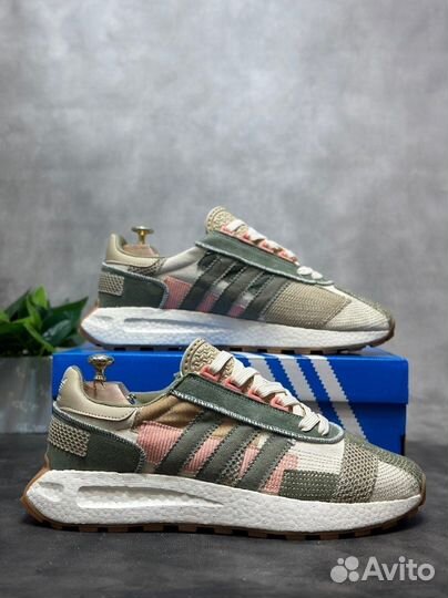 Кроссовки мужские Adidas Retropy E5