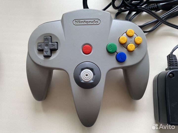 Nintendo 64 игровая приставка в коробке