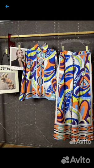 Шелковый костюм очень стильный турция 48-50 р