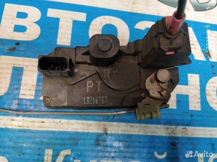 Замок двери зад. прав. Opel Zafira B A05 05-15