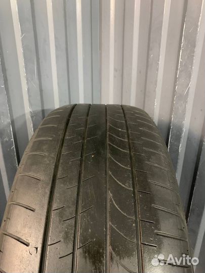 Bridgestone Dueler H/L 33A 235/55 R20 102V