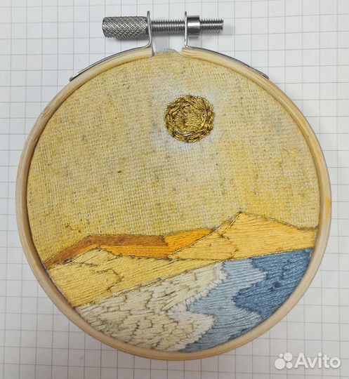 Картина маленькая вышивка ручная работа