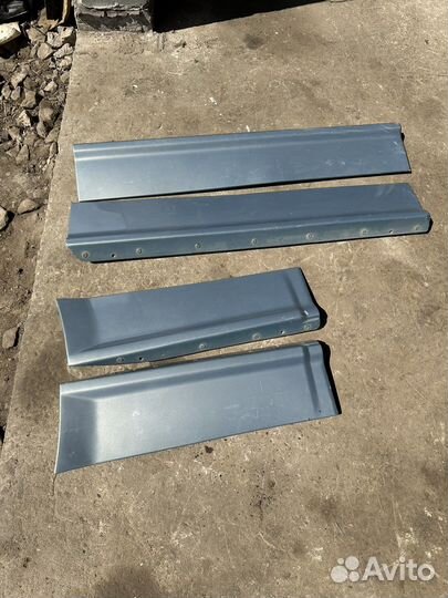 Cadillac srx молдинг двери