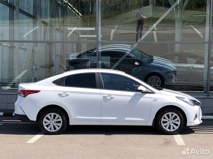 Hyundai Solaris 1.6 МТ, 2021, 54 966 км