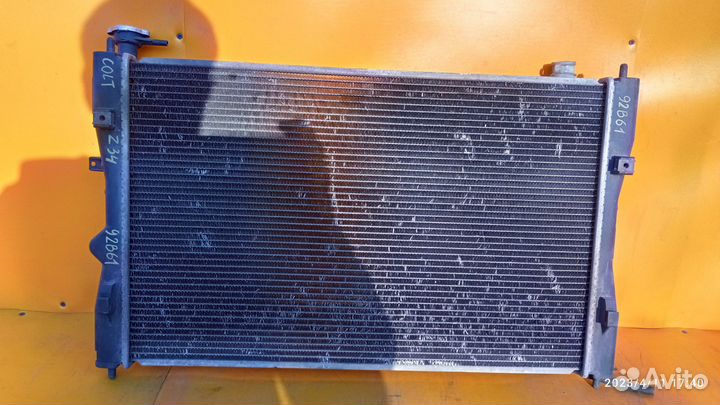 Радиатор для Mitsubishi Colt Z34/Z36