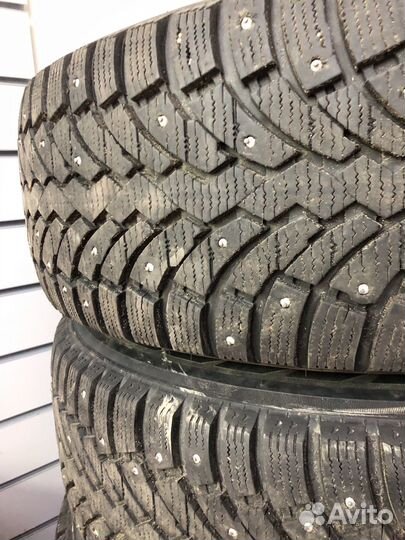 Т20 Шины Pirelli Formula Ice 235/65R17+литые диски