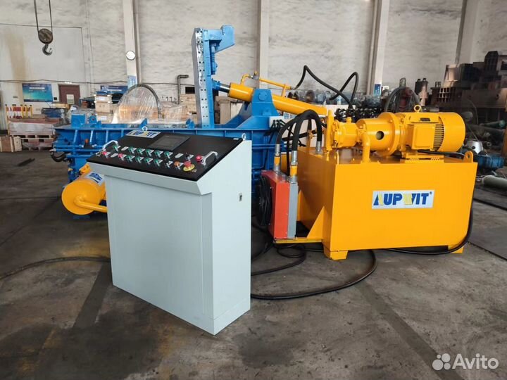 Пресс пакетировочный для металлолома Y81F160aupwit