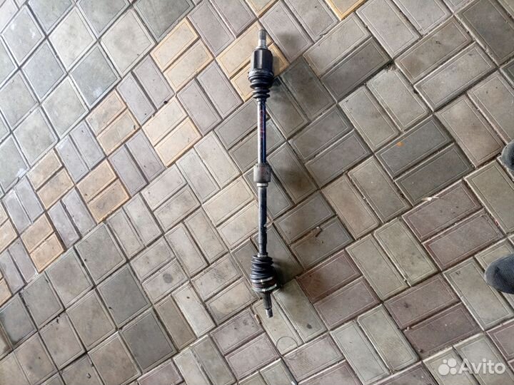 Привод полуось передняя правая Киа сид 1 АКПП