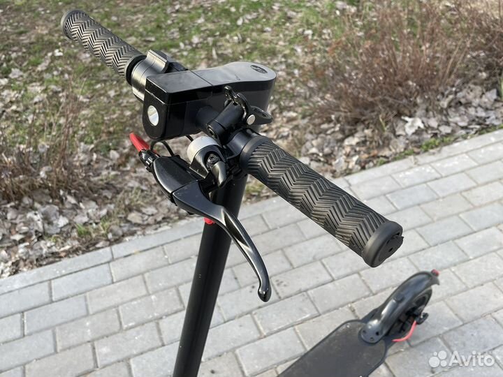 Электросамокат Xiaomi mijia m365