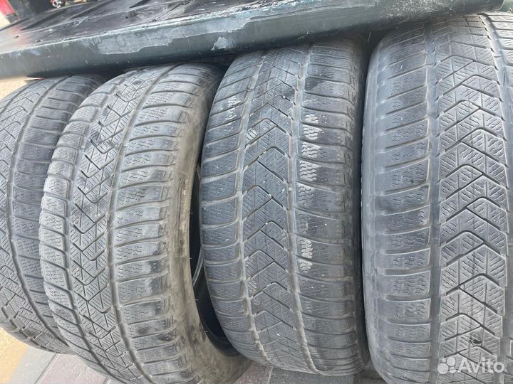 Pirelli Winter Sottozero 3 245/45 R18 J