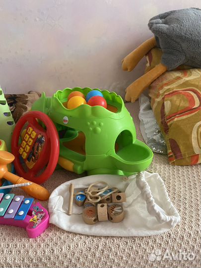 Развивающие игрушки пакетом