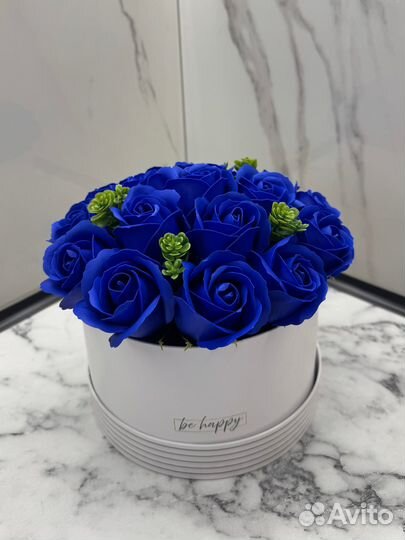 Букет из синих мыльных роз 17 шт