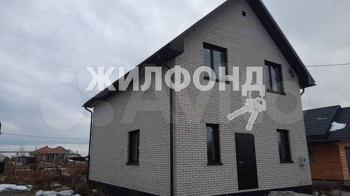 Коттедж 117 м² на участке 5,5 сот.