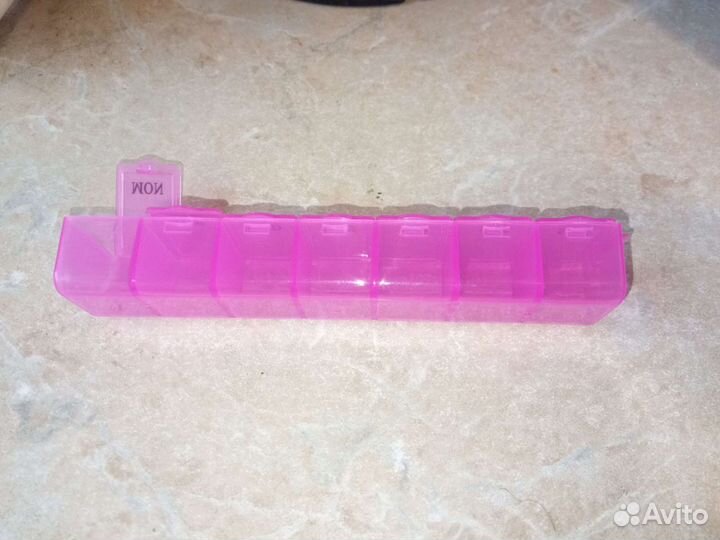 Таблетница на неделю