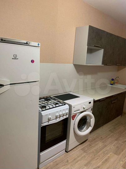 1-к. квартира, 37 м², 3/9 эт.