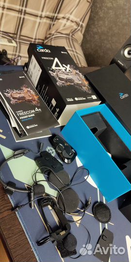 Мотогарнитура cardo freecom 4x