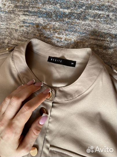 Платье mohito бежевое