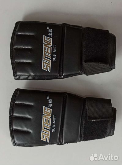 Шлем боксерский Demix размер s