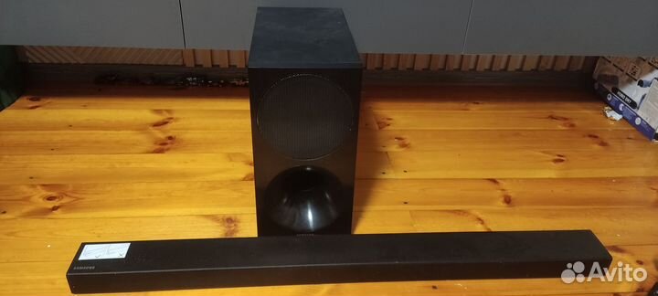 Саундбар samsung HW-M550