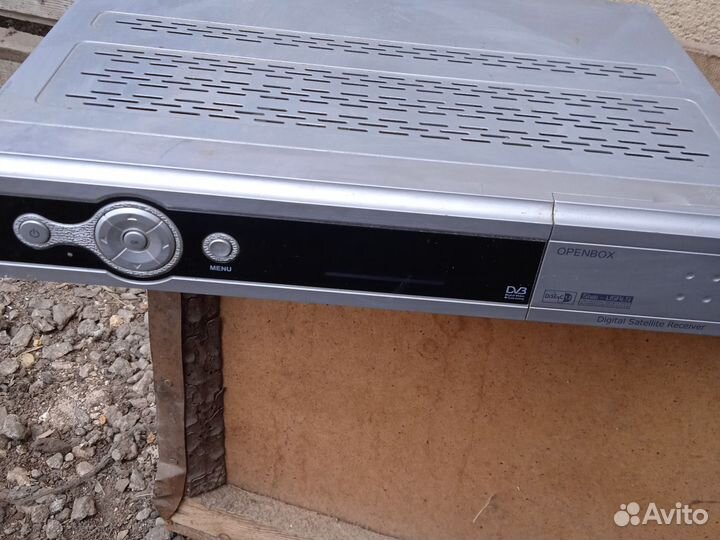 Видеомагнитофон с двд