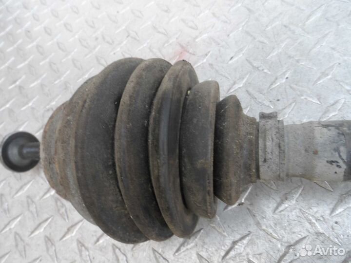 Полуось передняя R Audi A6 C6