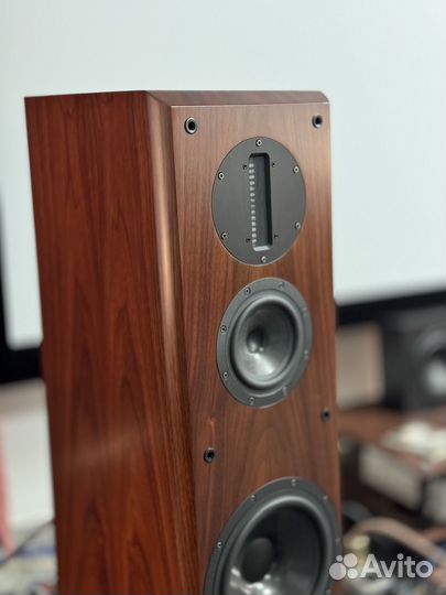 Напольная акустика Aurum Cantus Melody M-102