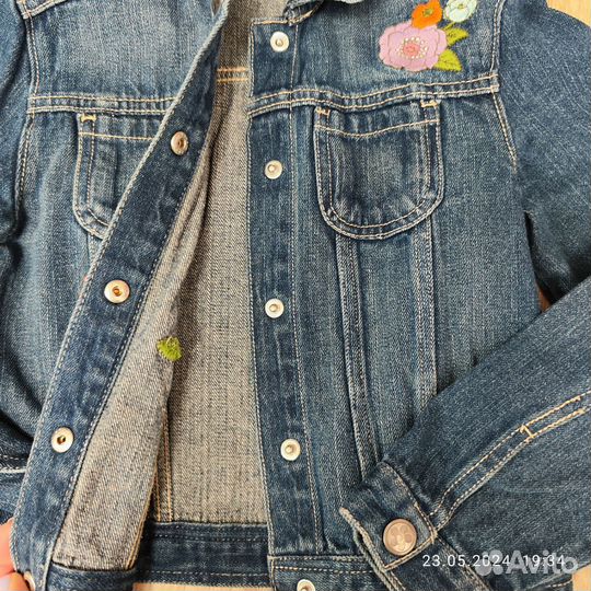 Джинсовая куртка