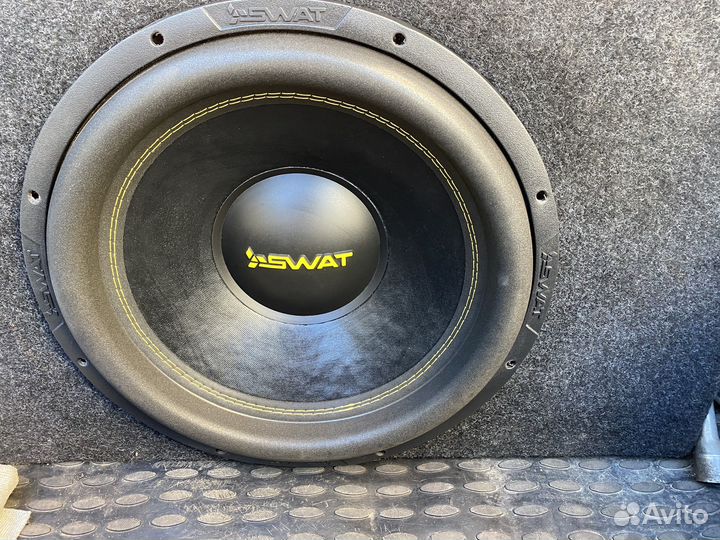 Сабвуфер в авто 15 Сват