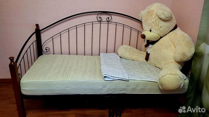 Кровать металлическая односпальная