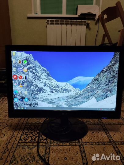 Монитор lg