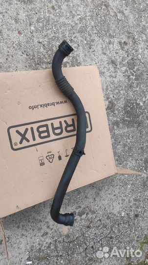 Патрубок интеркуллера левый Renault Laguna 2