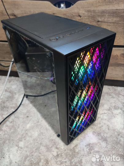 Офисный компьютер i3-8100
