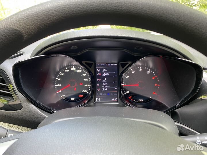 Щиток приборов LADA vesta