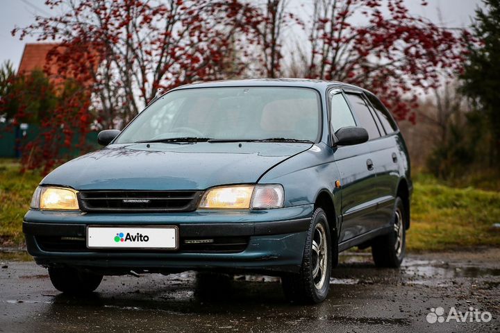 Toyota Caldina 1.5 AT, 2000, 142 000 км