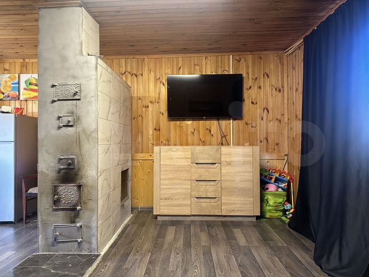 Дом 40 м² на участке 6 сот.