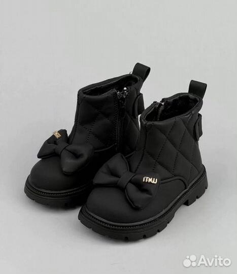 Ботинки для девочки демисизоные