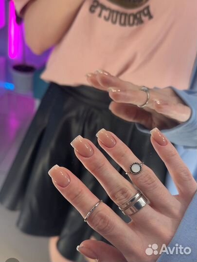 Маникюр гель лак наращивание в студии