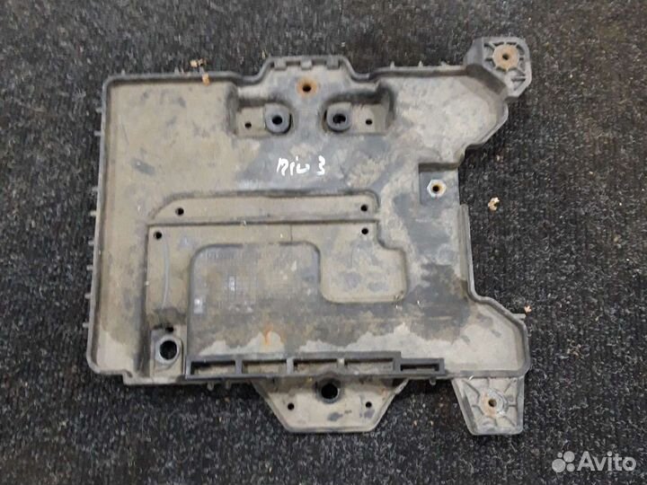 Площадка акамулятора Киа Рио 3