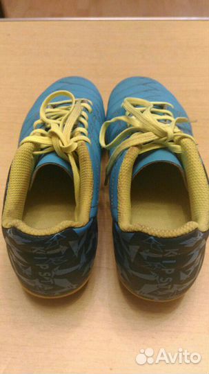 Бутсы р.36 kipsta